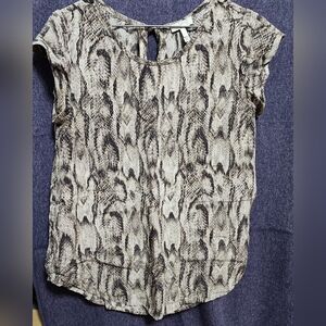 #190 Joie Cream and Black Snake Print Short Sleeve Blouse
